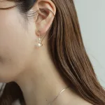 ディティールにまでこだわった「ヤジロベエイヤリング」