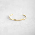 Twist bangle