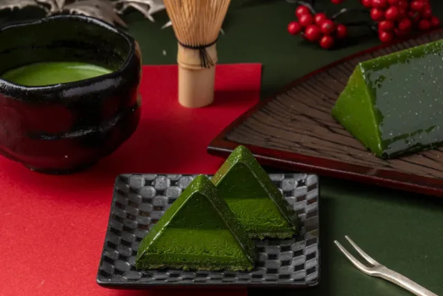 祇園辻利特製!美味しくとろける抹茶味のクリスマスケーキ 祇園辻利 「抹茶ショコラノエルプレミアム」