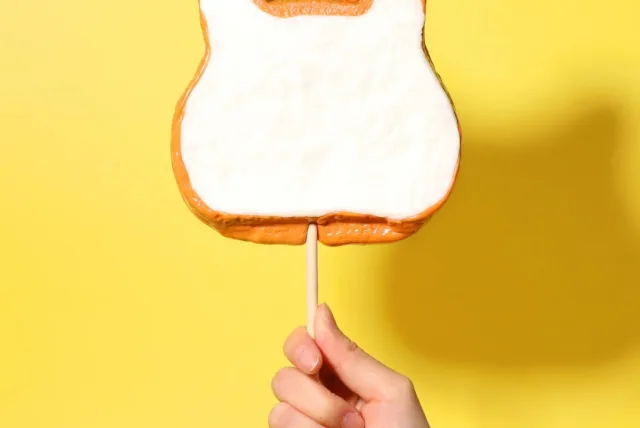 衝撃！ ねこねこ食パンがキャンディになった！「ねこねこ」×「PAPABUBBLE」ねこねこ食パンコラボキャンディ