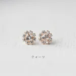 カラーストーン フラワー ピアス