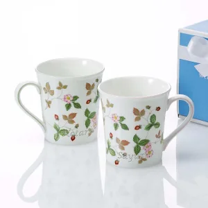 WEDGWOOD／ウェッジウッド ワイルドストロベリー カジュアル マグ ピンク & グリーン