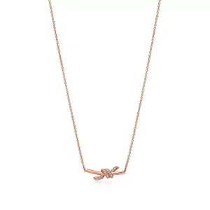 Tiffany & Co.／ティファニー ティファニー ノット スモール ペンダント