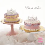 お姫様気分が味わえる「ティアラケーキ」