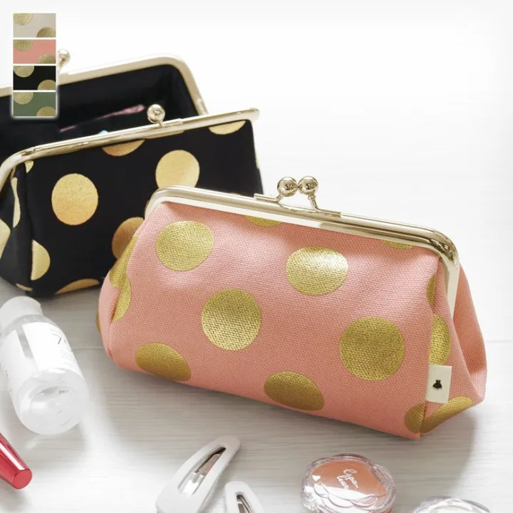 フォルムがかわいいがま口グッズ