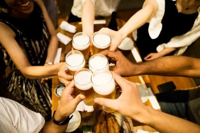 「昇進」と「昇格」の違いは？マナーとおすすめプレゼント＆メッセージ20選
