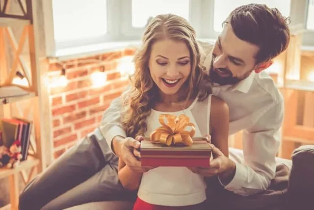 30代妻へ贈る誕生日プレゼント|愛情が伝わるおすすめギフト20選