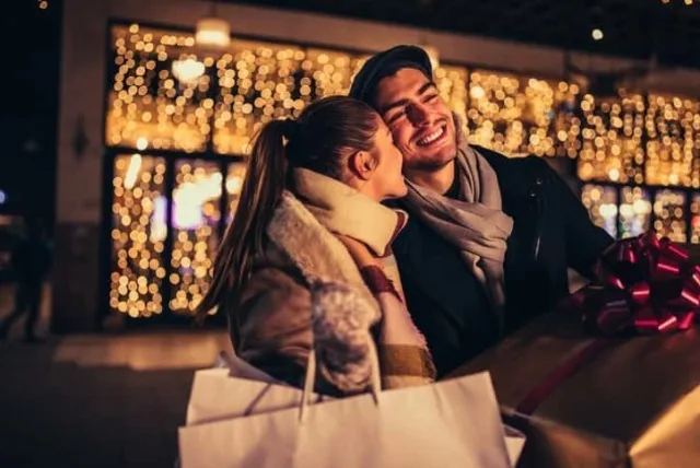 20代彼氏へ贈るクリスマスプレゼント!学生も社会人も喜ぶ19選