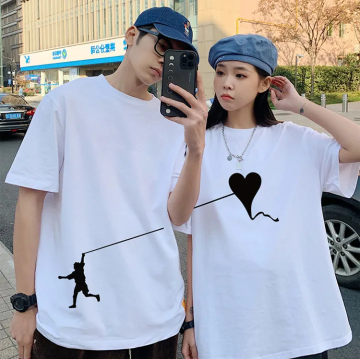 ふたりでひとつのアートになる「カップルTシャツ」