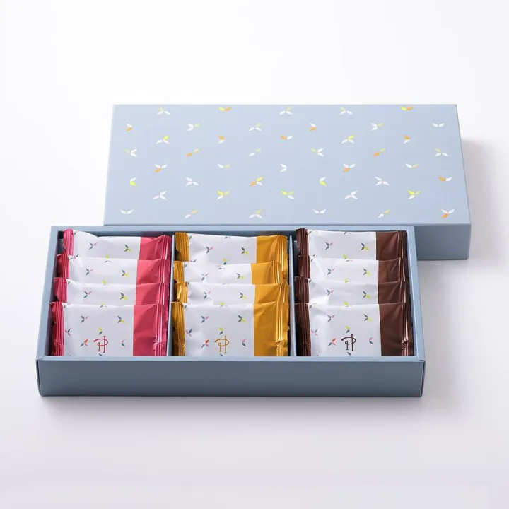 4.謝罪にもふさわしい有名ブランドの菓子折り…「ピエールエルメパリのクッキー」