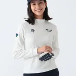裏地つきで冬ゴルフの定番に