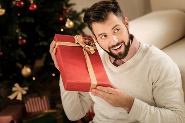 40代男性へ贈るクリスマスプレゼント!彼氏・夫・友人へ贈りたい人気商品&プチギフト20選