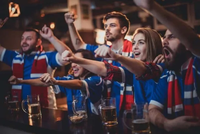 サッカー好きへのプレゼント｜老若男女に贈れるプレイ＆観戦に役立つグッズ14選