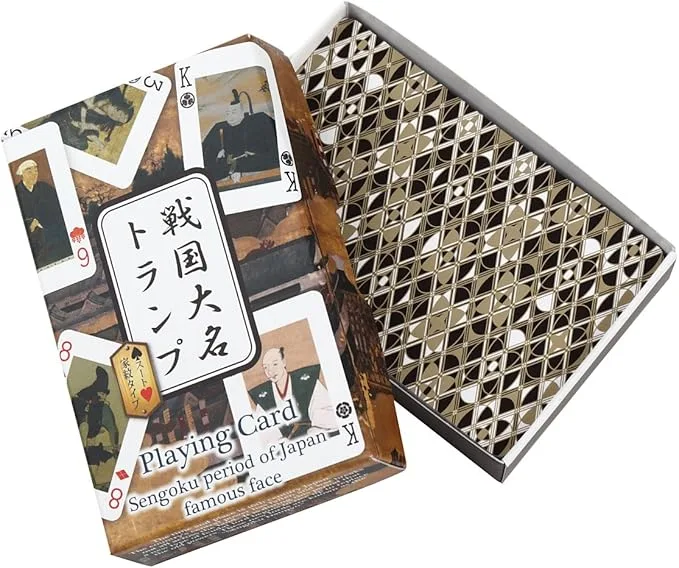 忍者や僧侶も登場