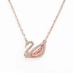 Dazzling Swan ネックレス