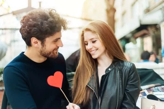 彼女と付き合って2ヶ月の記念日プレゼント！喜ばれるおすすめ11選