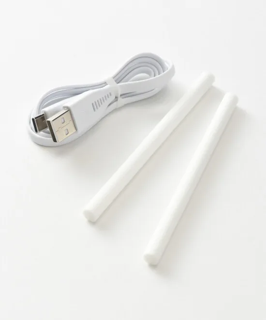 やさしい灯りに癒される「パーソナル加湿器」