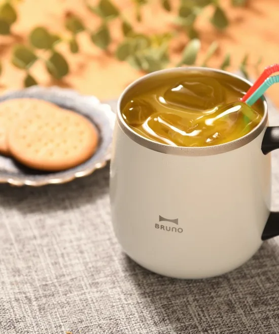 スライドタイプの蓋つきが便利！