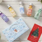 華やぐクリスマスにぴったりなパッケージ|グリーティングバスソルト