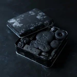 BLVCK PARIS／ブラックパリ ブラックテディベアクッキー缶
