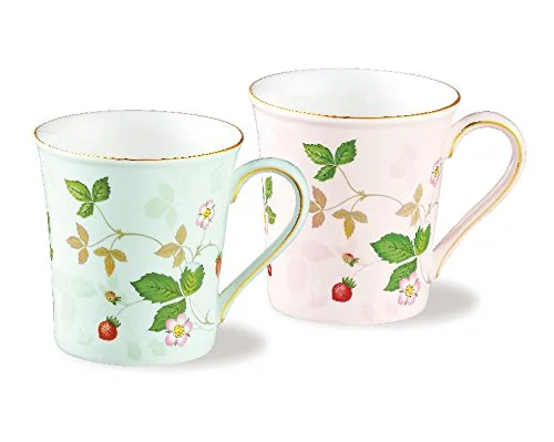 美しいデザイン♡ウェッジウッドの「ペアマグカップ」