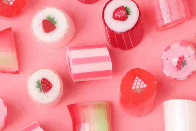 2026年はいちごキャンディから始めよう! PAPABUBBLE/パパブブレ「いちごシリーズ」