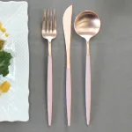 クチポール ゴア ピンクマットローズゴールド ディナー3点セット