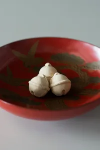 SUZUKAＫE／鈴懸 りん