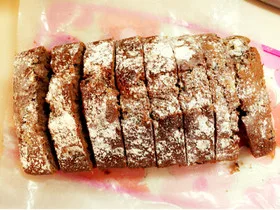 ホットケーキミックスで簡単チョコケーキ