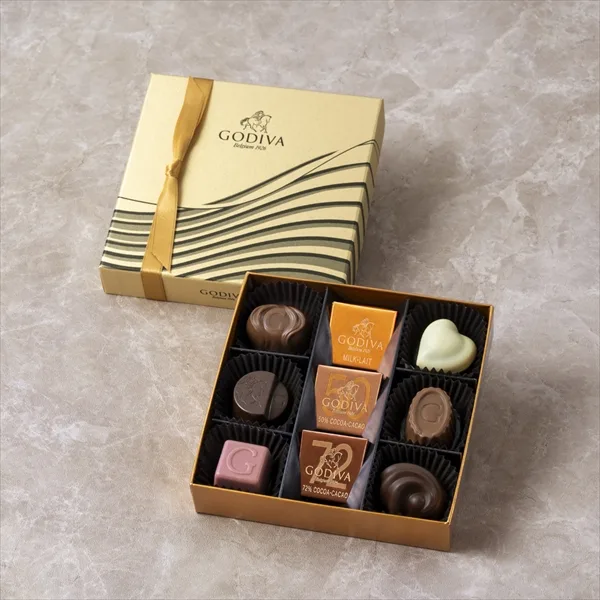 GODIVA ハート オブ ゴールド コレクション(9粒入)
