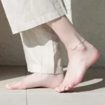 スマイルみたいな「T」アンクレット