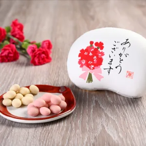 まめや金澤萬久 かりっとちょこ豆 ホワイト＆いちご