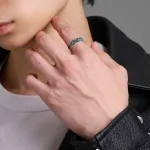 ファン心を満たす定番リング