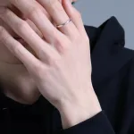 きれいめスタイルにも合わせやすい