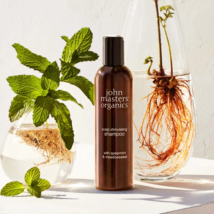ジェンダーレスな調香で贈りやすい