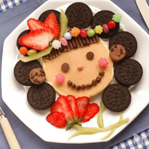 フルーツやチョコレートでにぎやかに飾りつけ