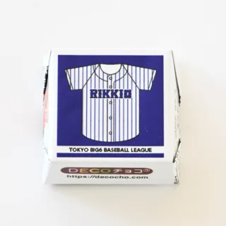 各校のユニフォームをデザイン