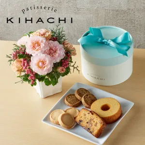日比谷花壇 パティスリー キハチ「アソートBOX S」とアレンジメントのセット