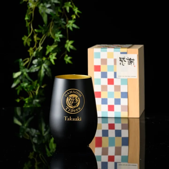 阪神マークとお名前やメッセージを刻印