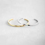 Twist bangle