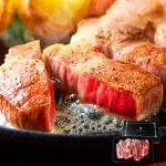 イベリコ豚 厚切り 肩ロース ステーキ 4枚入