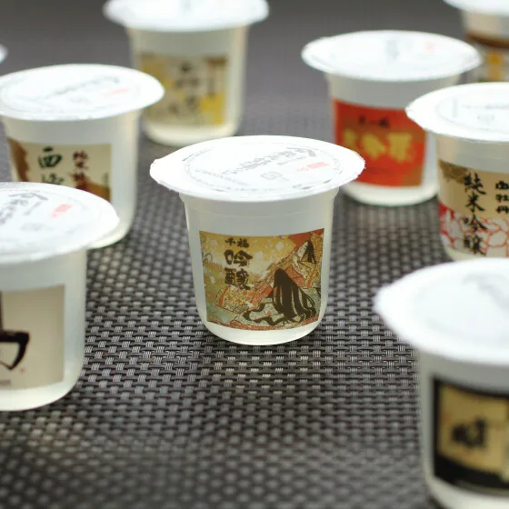 日本酒もスイーツも好き!二刀流の方に贈りたい
