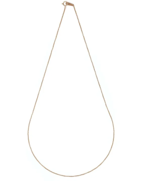 大人の男性にこそ似合う“金”