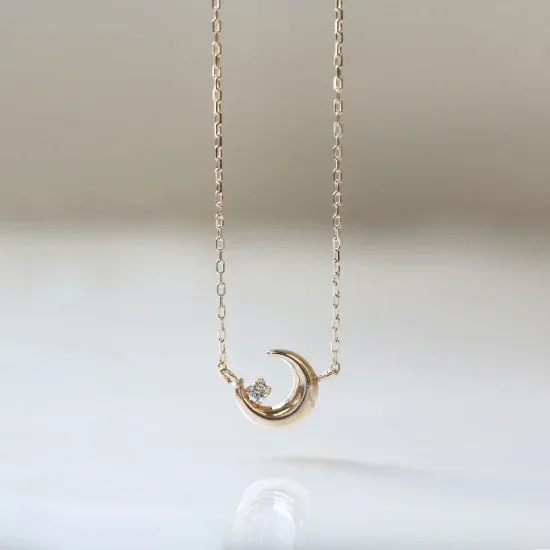 女性のアミュレットにしてほしいネックレス