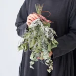 土と風の植物園 ブルーファンタジアとユーカリのスワッグ